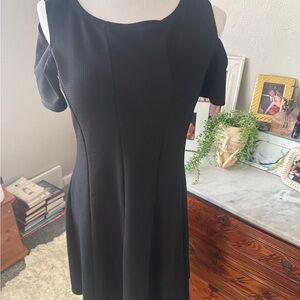 Elegant Black Cold Shoulder Dress